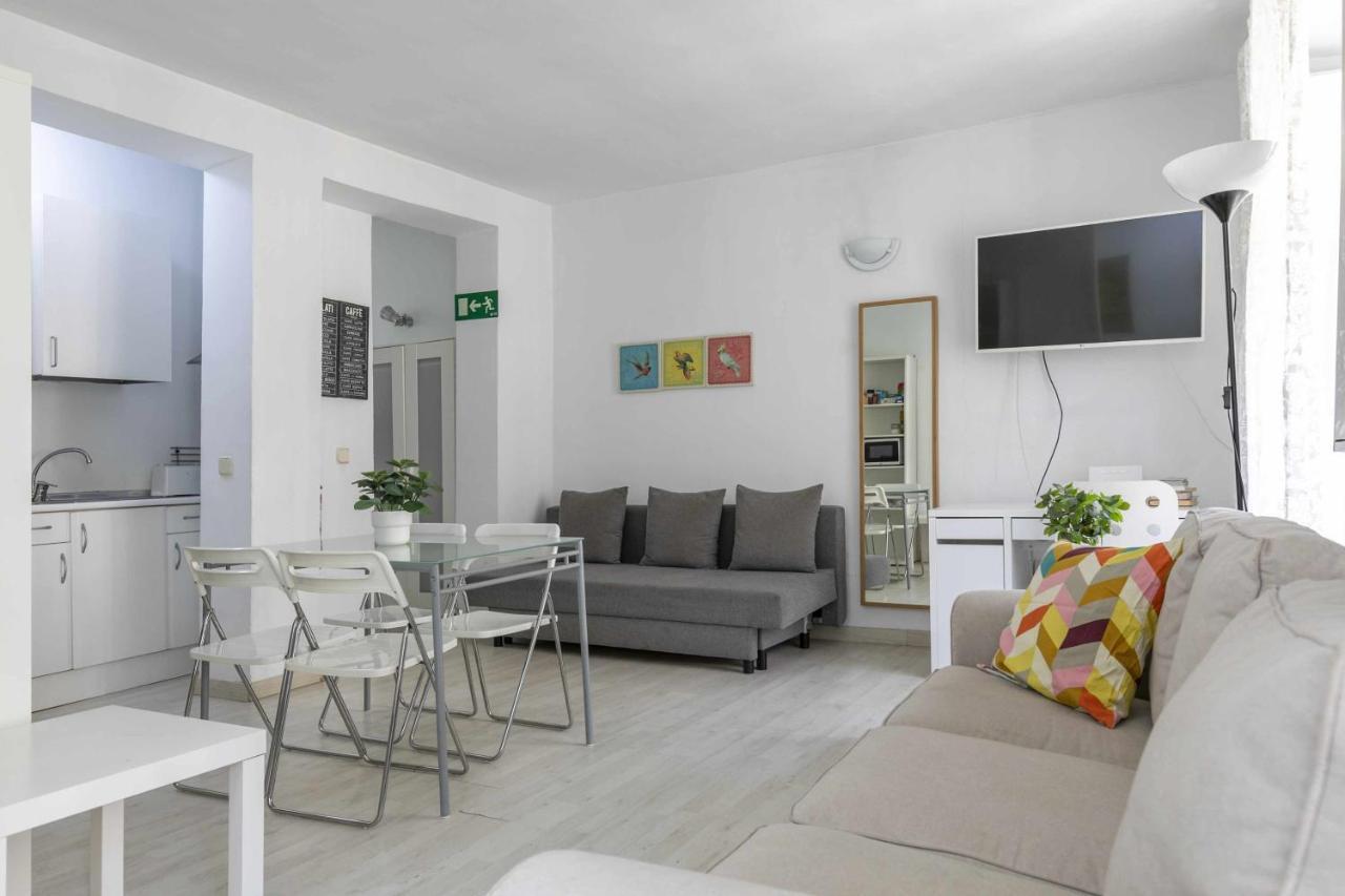 Apartamento Acogedor y céntrico estudio Madrid Exterior foto